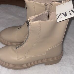Zara Women's Beige Combat Boots